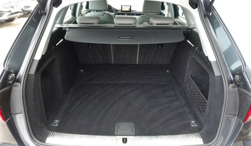 AUDI A4 AVANT 2.0L TDI S-TRONIC 150 CH complet