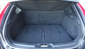 VOLVO V40 2.0L D2 GEARTRONIC 120CH BLACK EDITION complet