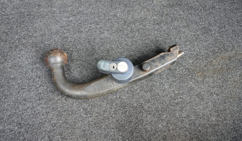 VOLKSWAGEN TIGUAN 2.0L TDI 140 CH R-LINE complet