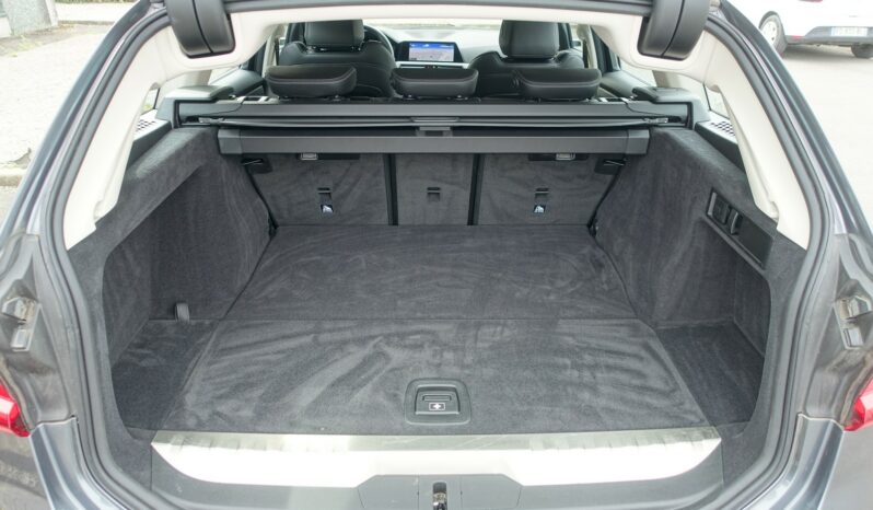 BMW 320 E TOURING HYBRIDE RECHARGEABLE 204 CH complet