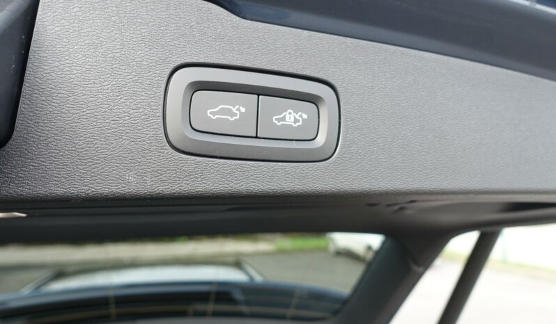 VOLVO V 60 D3 2.0 L GEARTRONIC 150CH R-DESIGN complet