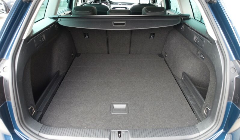 VOLKSWAGEN PASSAT SW 2.0 L TDI DSG complet