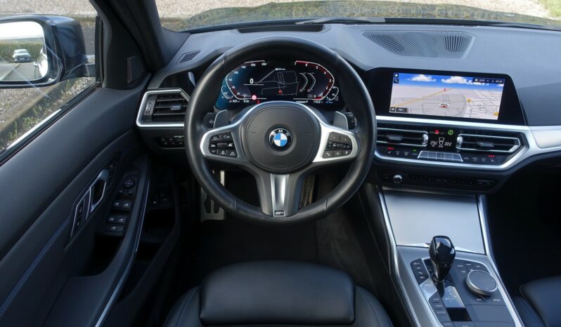 BMW 330 EA TOURING X-DRIVE HYBRIDE RECHARGEABLE BVA 292 CH PACK M complet