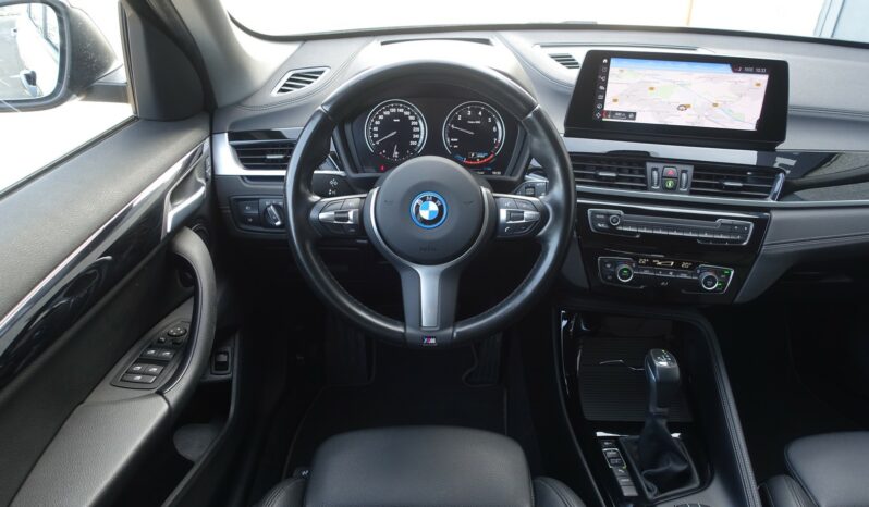 BMW X1 X-DRIVE 25EA HYBRIDE RECHARGEABLE 220 CH BVA  M-SPORT complet