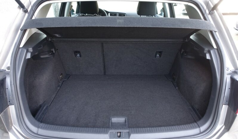 VOLKSWAGEN GOLF VII 1.6 L TDI 110 CH BLUEMOTION complet