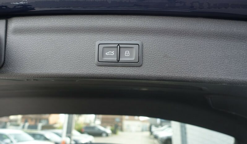 AUDI Q3 35 TDI 150 CH S-TRONIC complet