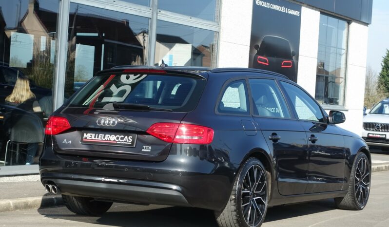 AUDI A4 AVANT 2.0L TDI complet