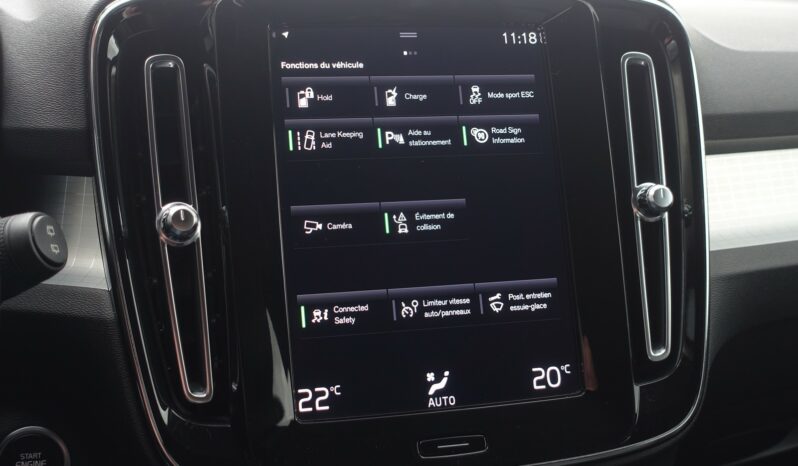 VOLVO XC 40 T4 HYBRIDE RECHARGEABLE GEARTRONIC 211 CH  INSCRIPTION complet