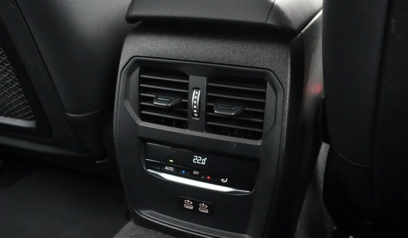 BMW 318 DA TOURING SERIE 3 MHEV BVA complet