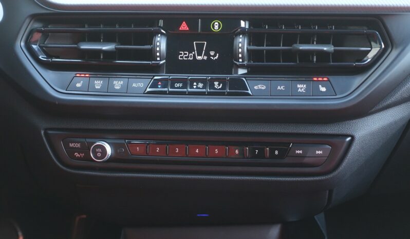 BMW 118DA 150 CH BVA  PACK M complet