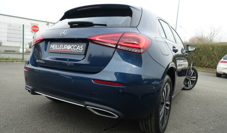 MERCEDES CLASSE A 250 E BERLINE 218 CH EQ POWER HYBRIDE 8G-DCT complet