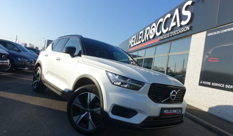 VOLVO XC 40 T4 HYBRIDE RECHARGEABLE GEARTRONIC 211 CH  R-DESIGN complet