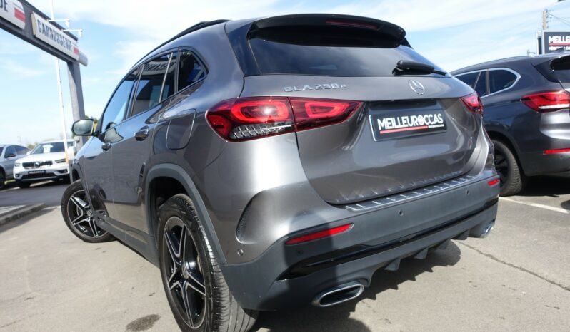 MERCEDES CLASSE GLA 250 E HYBRIDE RECHARGEABLE 262 CH AMG-LINE complet