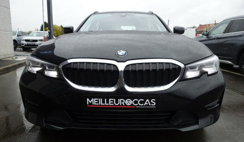 BMW 318 DA TOURING SERIE 3 MHEV BVA complet