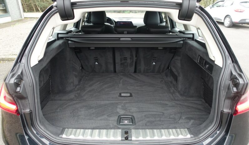 BMW 318 DA TOURING SERIE 3 MHEV BVA complet