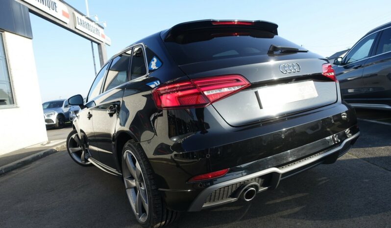 AUDI A3 SPORTBACK 30 TFSI  S-LINE complet