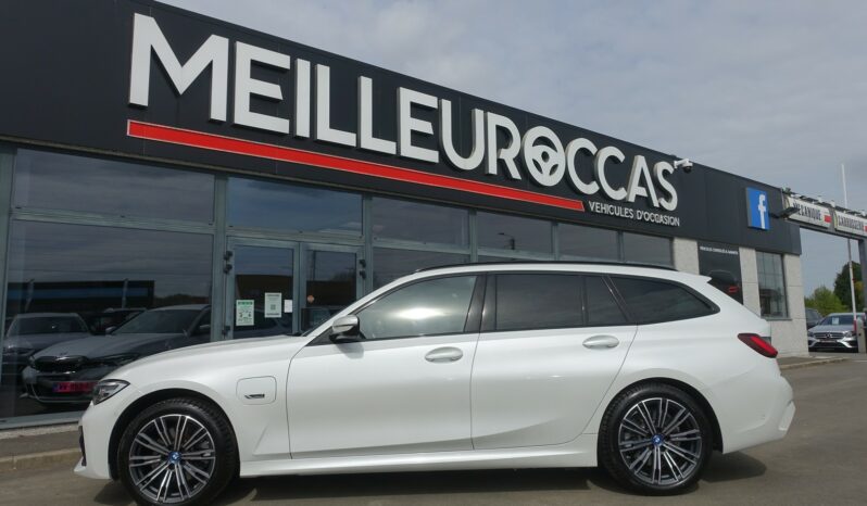 BMW 320 E TOURING HYBRIDE RECHARGEABLE 204 CH PACK M complet