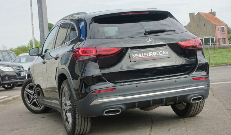 MERCEDES CLASSE GLA 200D 8G-DCT AMG-LINE complet