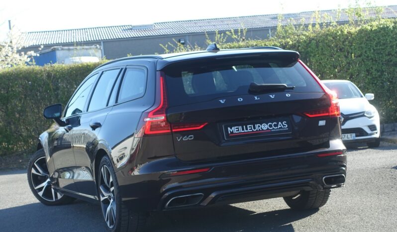 VOLVO V 60 T8 AWD HYBRIDE RECHARGEABLE GEARTRONIC R-DESIGN complet
