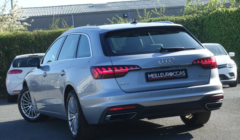 AUDI A4 AVANT 30 TDI MHEV S-TRONIC complet