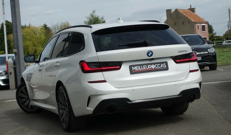BMW 320 E TOURING HYBRIDE RECHARGEABLE 204 CH PACK M complet