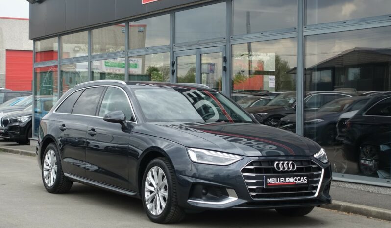 AUDI A4 AVANT 30 TDI MHEV S-TRONIC complet