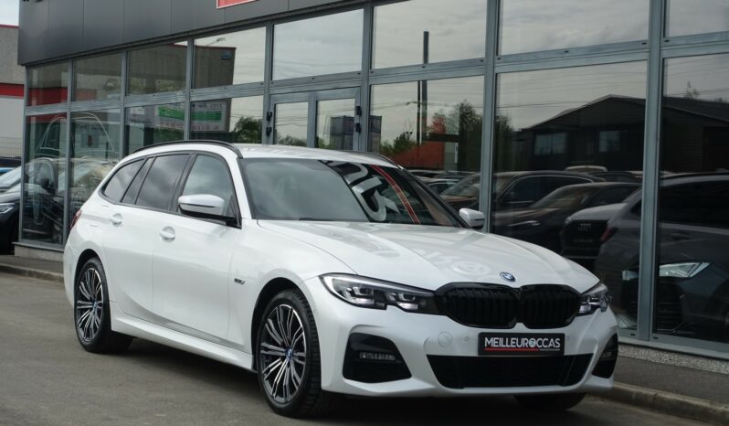 BMW 320 E TOURING HYBRIDE RECHARGEABLE 204 CH PACK M complet