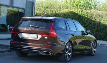 VOLVO V 60 T8 AWD HYBRIDE RECHARGEABLE GEARTRONIC R-DESIGN complet