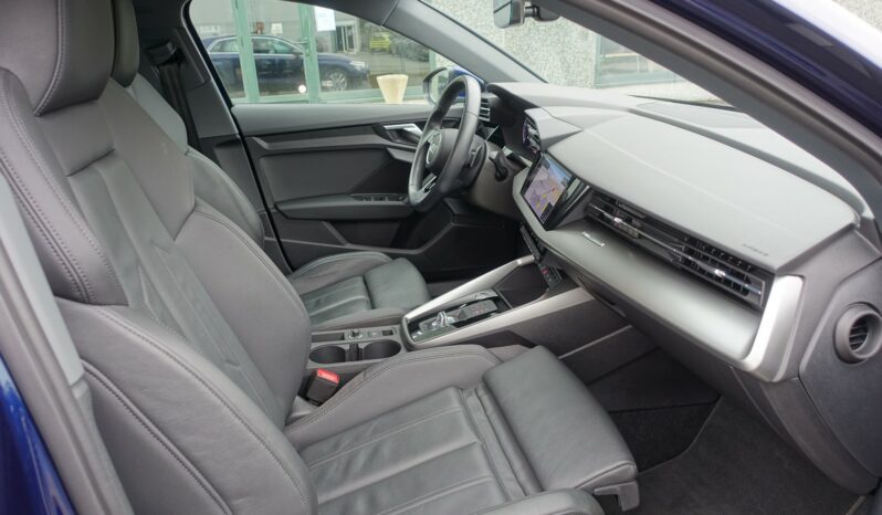 AUDI A3 SPORTBACK 30 TFSI S-TRONIC complet