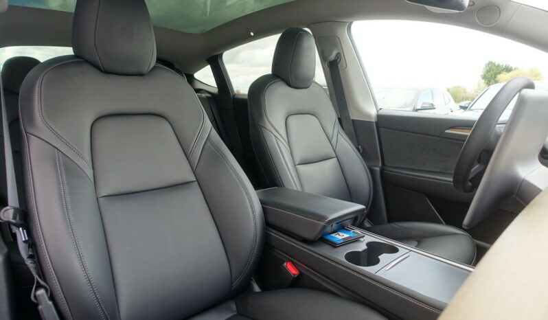 TESLA MODEL Y LONG RANGE DUAL MOTOR AWD complet