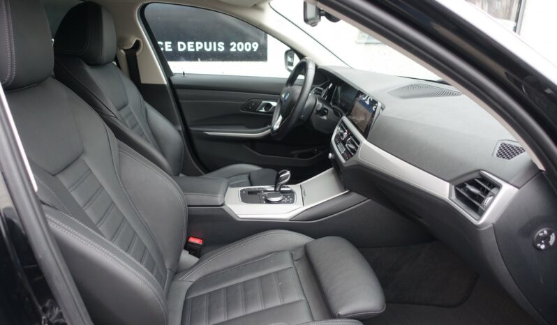 BMW 320 E TOURING HYBRIDE RECHARGEABLE 204 CH complet