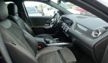 MERCEDES CLASSE GLA 200D 8G-DCT AMG-LINE complet