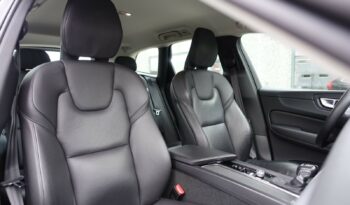 VOLVO XC 60 D4 2.0 L GEARTRONIC 163CH MOMENTUM complet