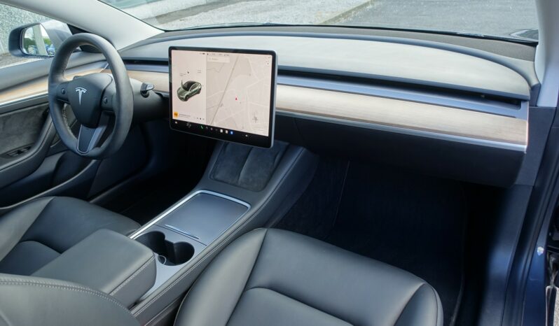 TESLA MODEL 3 STANDARD PLUS RWD 208 KW complet