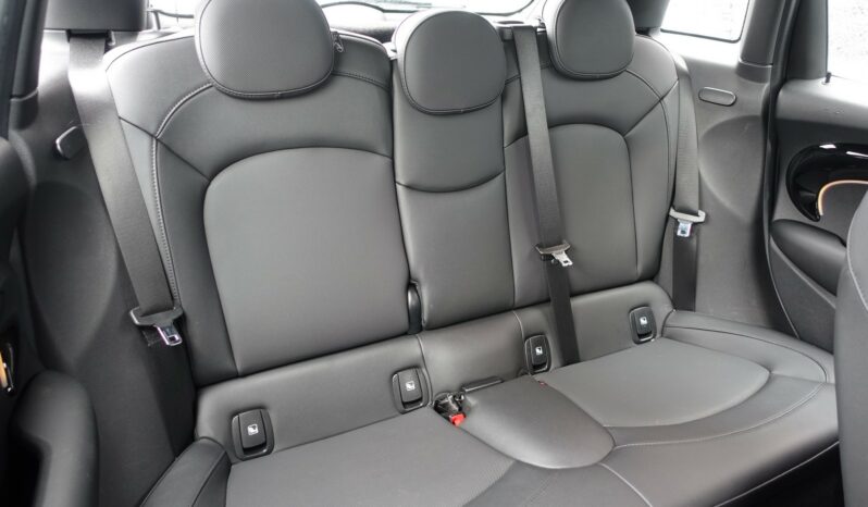 MINI COOPER 1.5L FULL BLACK 136 CH complet