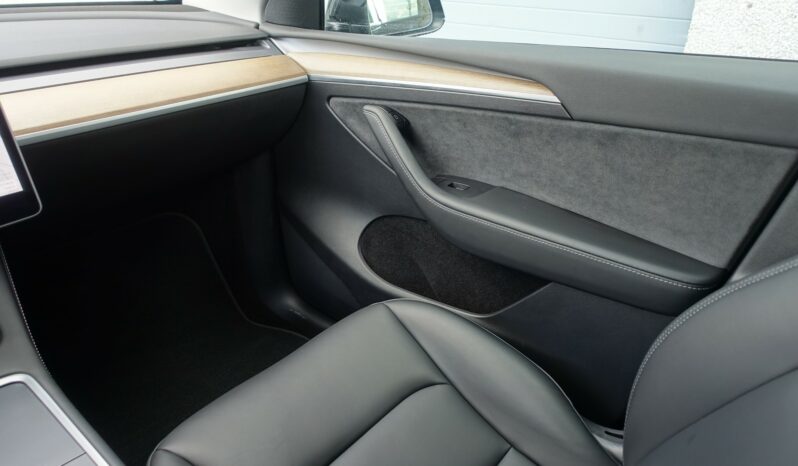 TESLA MODEL Y LONG RANGE DUAL MOTOR AWD complet