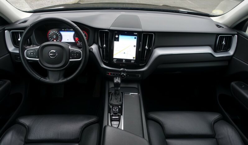 VOLVO XC 60 D4 2.0 L GEARTRONIC 163CH MOMENTUM complet