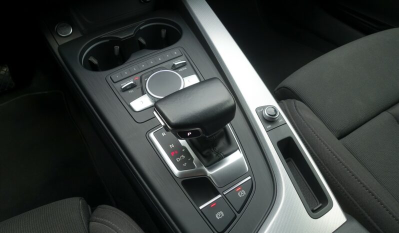 AUDI A4 AVANT 35 TDI S-TRONIC 150 CH complet