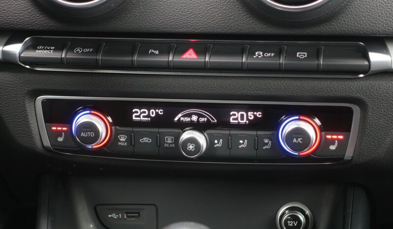 AUDI A3 SPORTBACK 30 TDI S-TRONIC  S-LINE complet