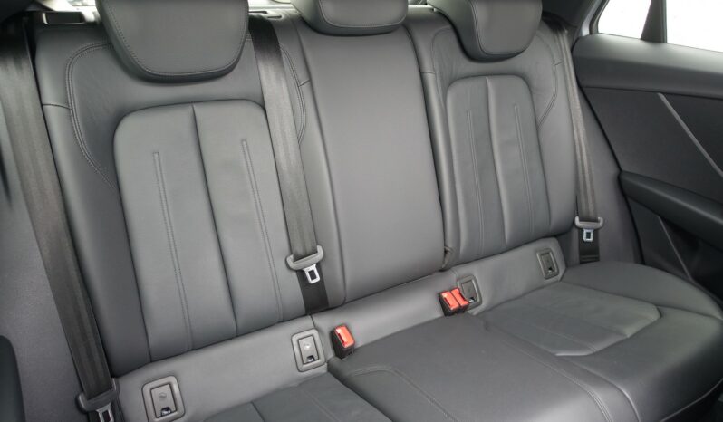 AUDI Q2 30 TDI S-LINE complet