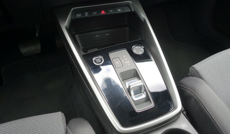 AUDI A3 SPORTBACK 40 TFSI E S-TRONIC 204 CH HYBRIDE RECHARGEABLE complet