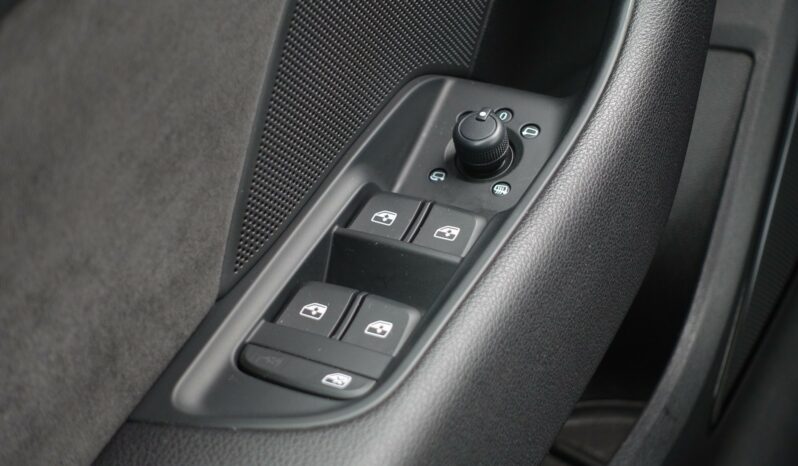 AUDI A3 SPORTBACK 30 TDI S-TRONIC  S-LINE complet