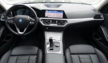 BMW 320 E TOURING HYBRIDE RECHARGEABLE 204 CH complet