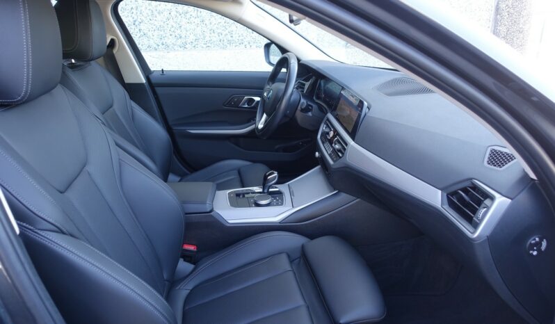 BMW 320 E TOURING HYBRIDE RECHARGEABLE 204 CH complet