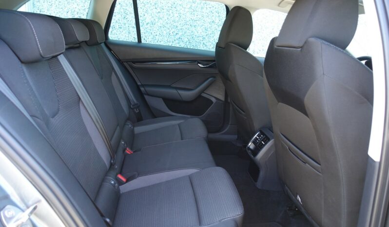 SKODA OCTAVIA COMBI 2.0 TDI DSG7 150 CH complet