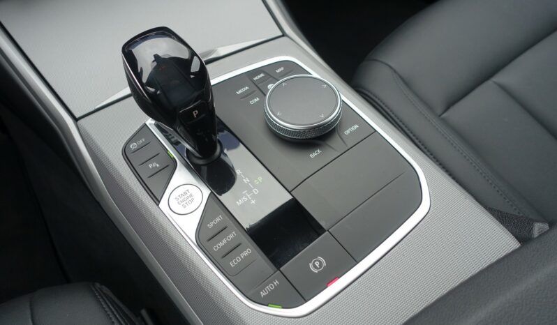 BMW 318 DA TOURING SERIE 3 MHEV BVA complet