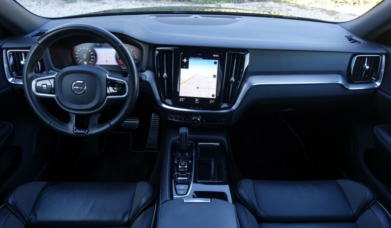 VOLVO V 60 T8 AWD HYBRIDE RECHARGEABLE GEARTRONIC R-DESIGN complet