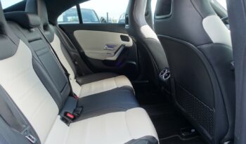 MERCEDES CLA 180D BERLINE AMG-LINE complet