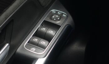 MERCEDES CLASSE GLA 200D 8G-DCT AMG-LINE complet