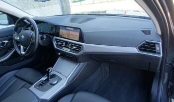 BMW 320 E TOURING HYBRIDE RECHARGEABLE 204 CH complet